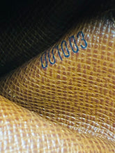 Load image into Gallery viewer, Monogram Papillon 19
