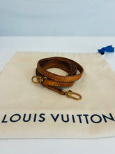 Load image into Gallery viewer, Monogram Papillon 19 (With Strap)
