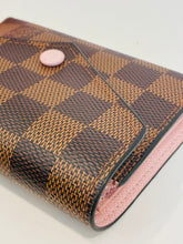 Load image into Gallery viewer, Victorine Wallet Damier Ebene
