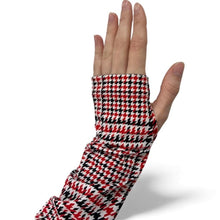 Load image into Gallery viewer, Belle Houndstooth Hooded Jersey Top
