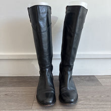 Load image into Gallery viewer, Melissa Button 2 Leather Riding Boots
