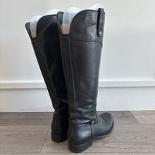 Load image into Gallery viewer, Melissa Button 2 Leather Riding Boots
