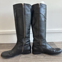 Load image into Gallery viewer, Melissa Button 2 Leather Riding Boots
