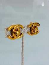 Load image into Gallery viewer, Vintage 96A Gold Turnlock Clip On Earrings
