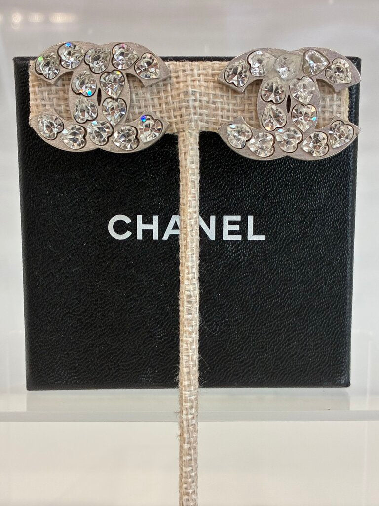 CC 04A Heart Crystal Earrings