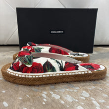 Load image into Gallery viewer, NIB Floral Knot Flat Slide Espadrilles
