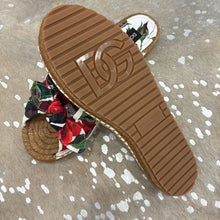 Load image into Gallery viewer, NIB Floral Knot Flat Slide Espadrilles
