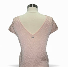 Load image into Gallery viewer, Runway Coco V-Neck Short Sleeve Knit Top
