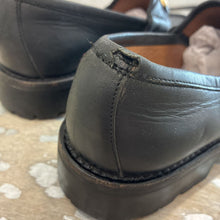 Load image into Gallery viewer, Horsebit Loafers
