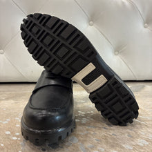 Load image into Gallery viewer, NWOT Modtray Leather Loafer
