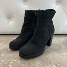 Load image into Gallery viewer, Myranda Suede Boot
