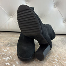 Load image into Gallery viewer, Myranda Suede Boot
