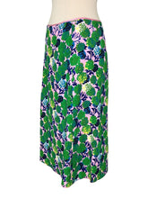 Load image into Gallery viewer, Floral Knee Length Skirt
