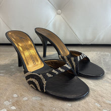 Load image into Gallery viewer, Beaded Leather Heeled Sandals

