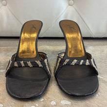 Load image into Gallery viewer, Beaded Leather Heeled Sandals
