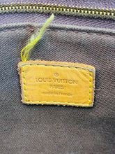 Load image into Gallery viewer, Vintage Monogram Menilmontant MM
