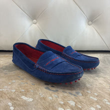 Load image into Gallery viewer, Suede Driver Loafers
