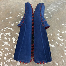Load image into Gallery viewer, Suede Driver Loafers
