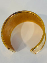 Load image into Gallery viewer, Vintage Gold Toned Cuff Bracelet

