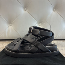 Load image into Gallery viewer, Jazal Leather Sandals
