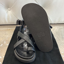 Load image into Gallery viewer, Jazal Leather Sandals
