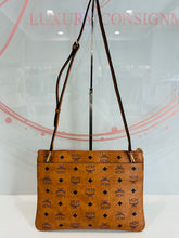 Load image into Gallery viewer, Visetos Medium Crossbody Pouch
