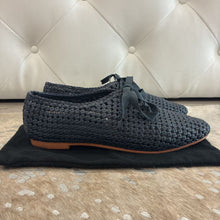 Load image into Gallery viewer, Delice Derby Leather Shoes
