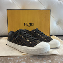 Load image into Gallery viewer, NIB Domino FF Fabric Low-Top Sneakers
