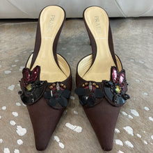 Load image into Gallery viewer, Vintage Jewel Sequin Pointed Toe Mule Kitten Heels
