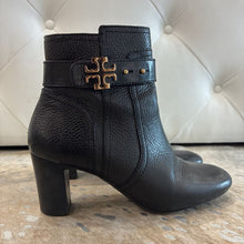 Load image into Gallery viewer, Pebbled Leather Ankle Boots
