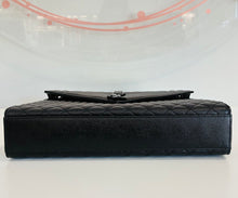 Load image into Gallery viewer, Envelope Triquilt Shoulder Bag in Grained Leather

