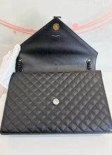 Load image into Gallery viewer, Envelope Triquilt Shoulder Bag in Grained Leather
