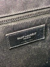 Load image into Gallery viewer, Envelope Triquilt Shoulder Bag in Grained Leather
