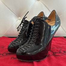 Load image into Gallery viewer, Patent Leather Christ 100 Lace Up Booties
