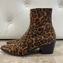 Load image into Gallery viewer, Suede Leopard Print Vassili Chelsea Boots
