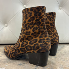 Load image into Gallery viewer, Suede Leopard Print Vassili Chelsea Boots
