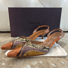 Load image into Gallery viewer, Slingback Snakeskin Kitten Heels
