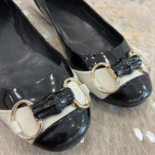 Load image into Gallery viewer, Patent Leather and Suede Bamboo Horsebit Ballet Flats
