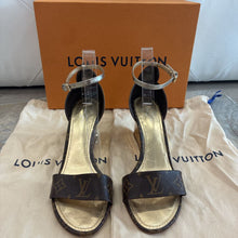 Load image into Gallery viewer, Sunshine Wedge Monogram Sandals

