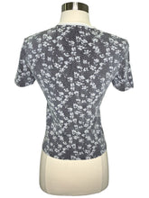 Load image into Gallery viewer, Floral Motif Jacquard Short Sleeved T-Shirt
