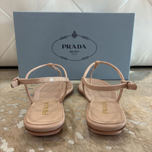 Load image into Gallery viewer, NIB Patent Leather Thong Sandals
