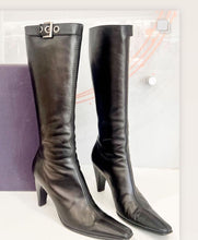 Load image into Gallery viewer, Calzature Donna Pointed Toe Boots with Buckle Retail $625
